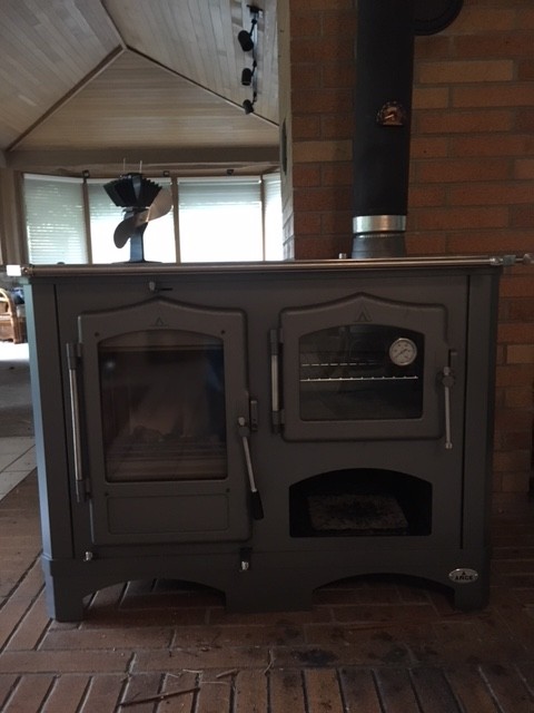 Regina Wood Cook Stove